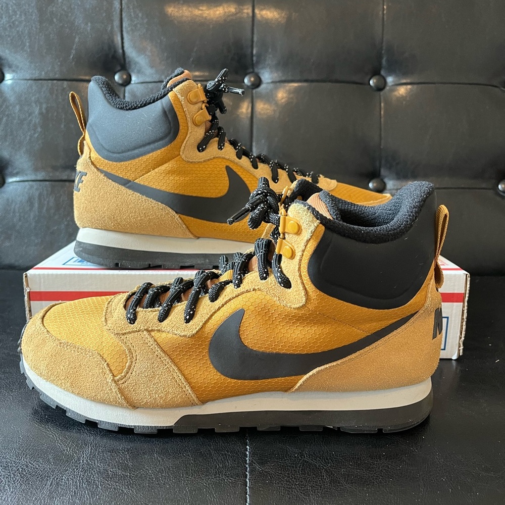 Nike MD Runner 2 Mid Premium ‘Wheat’‎